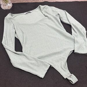 SO Ribbed Green Long Sleeve Top